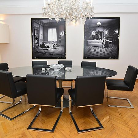Neoclassical Luxury Apartment 卢布尔雅那 外观 照片