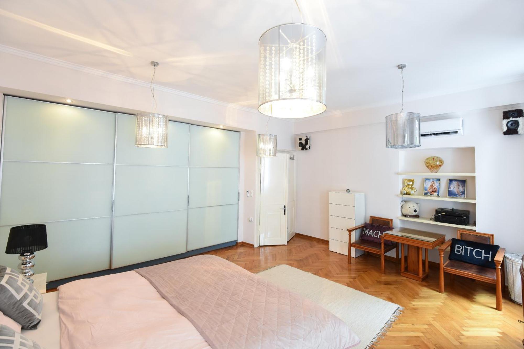 Neoclassical Luxury Apartment 卢布尔雅那 外观 照片